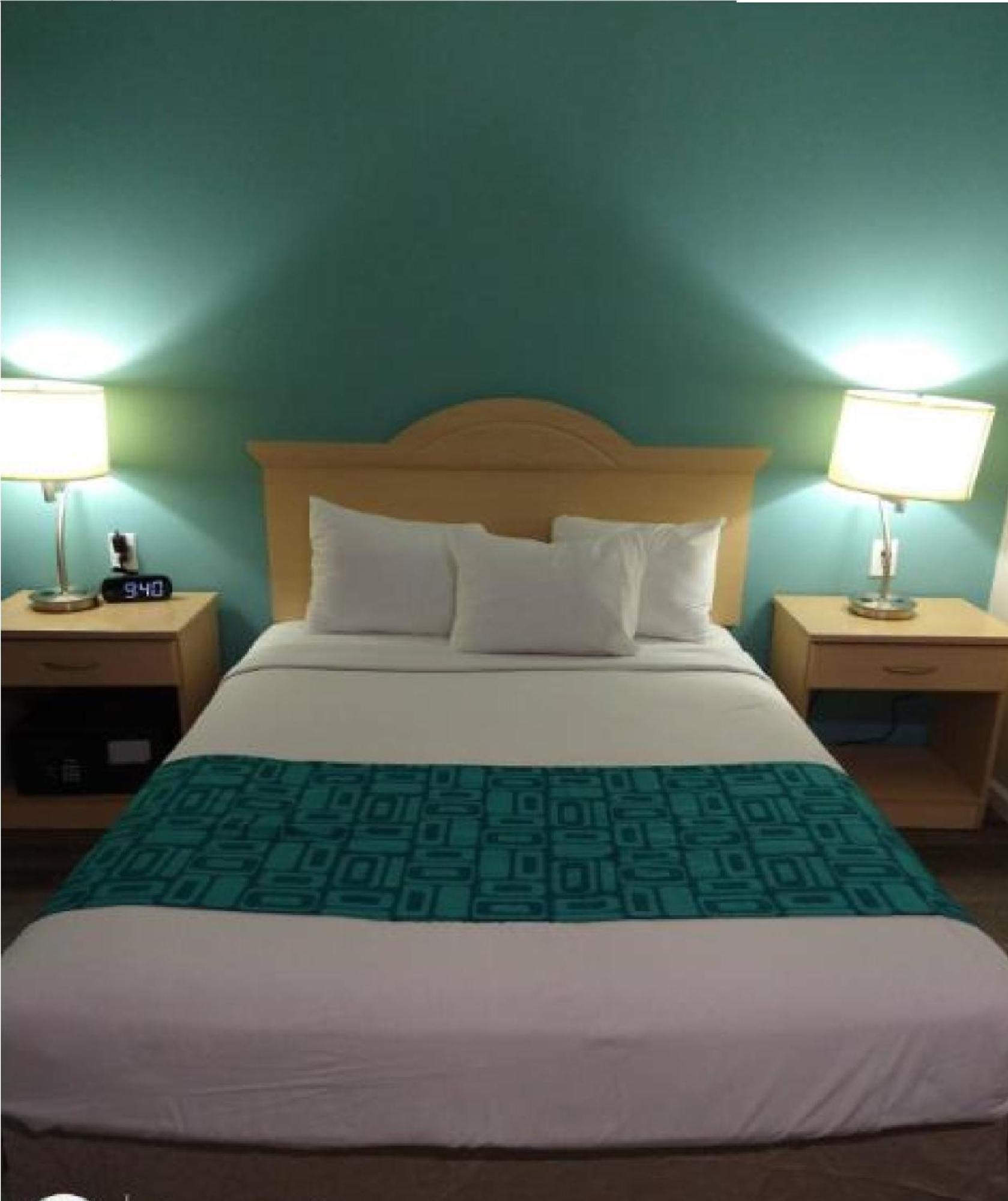 Howard Johnson by Wyndham Santa Cruz Beach Boardwalk Zewnętrze zdjęcie